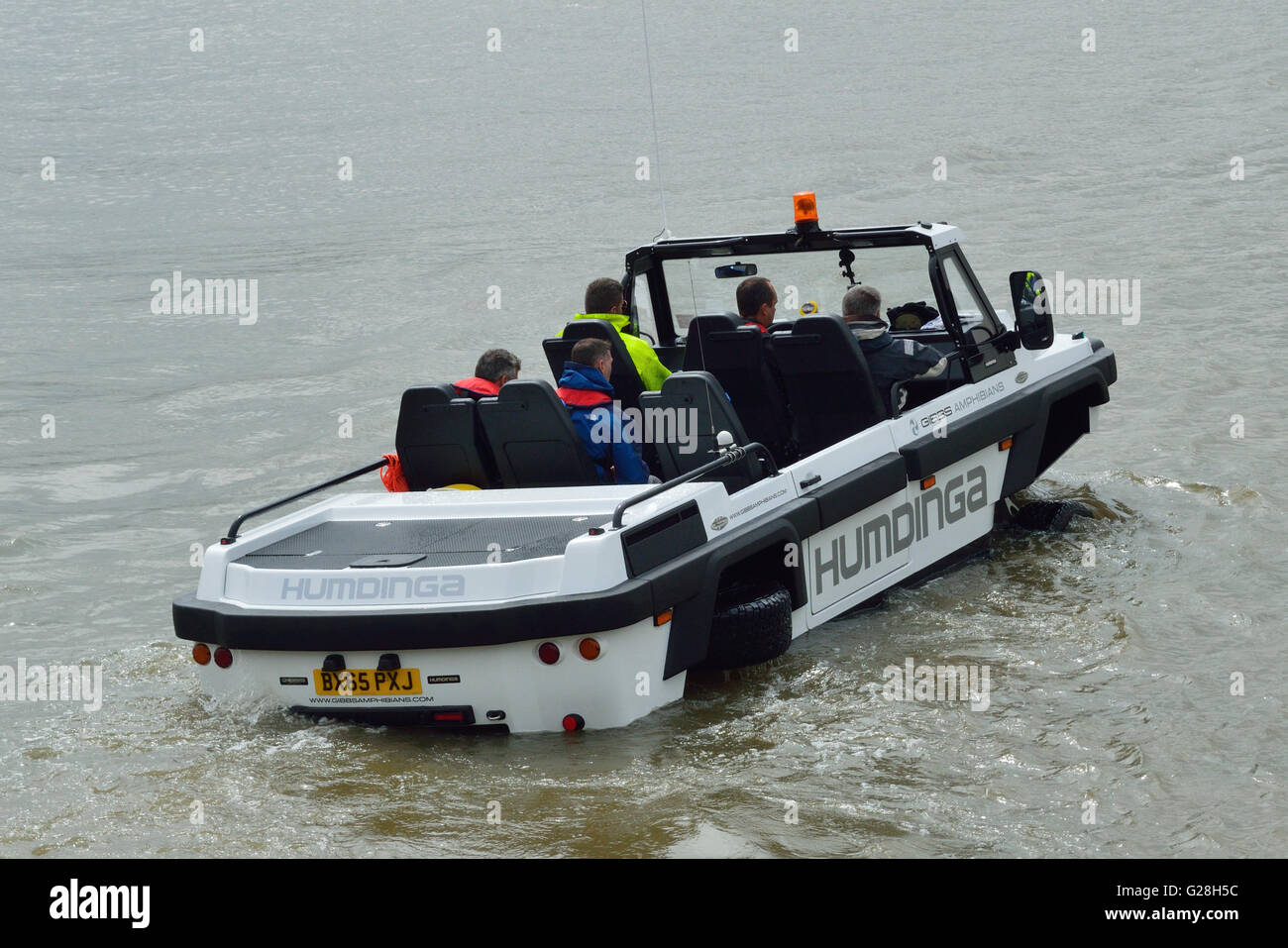 Gibbs Amphibien Hundinga amphibische Nutzfahrzeug in der Erprobung auf der Themse in London Stockfoto