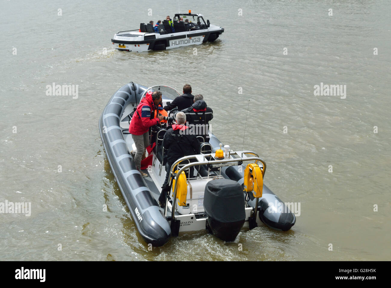 Gibbs Amphibien Hundinga amphibische Nutzfahrzeug in der Erprobung auf der Themse in London Stockfoto