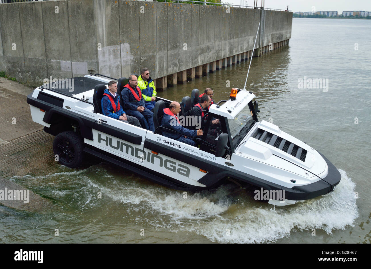 Gibbs Amphibien Hundinga amphibische Nutzfahrzeug in der Erprobung auf der Themse in London Stockfoto