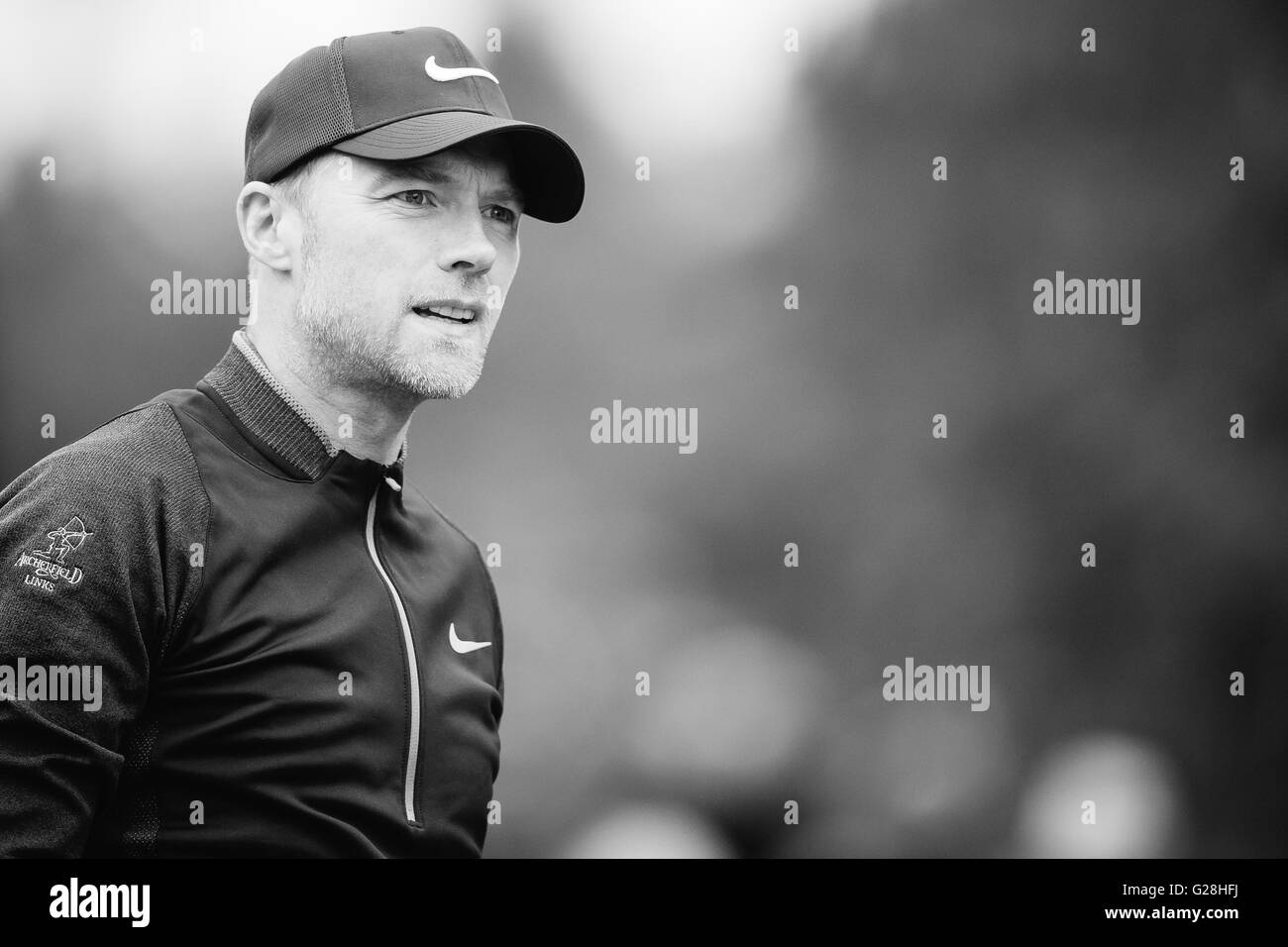 WENTWORTH, UK: 25. Mai 2016 spielt Ronan Keating in der BMW PGA Promi pro-am in Wentworth. Stockfoto