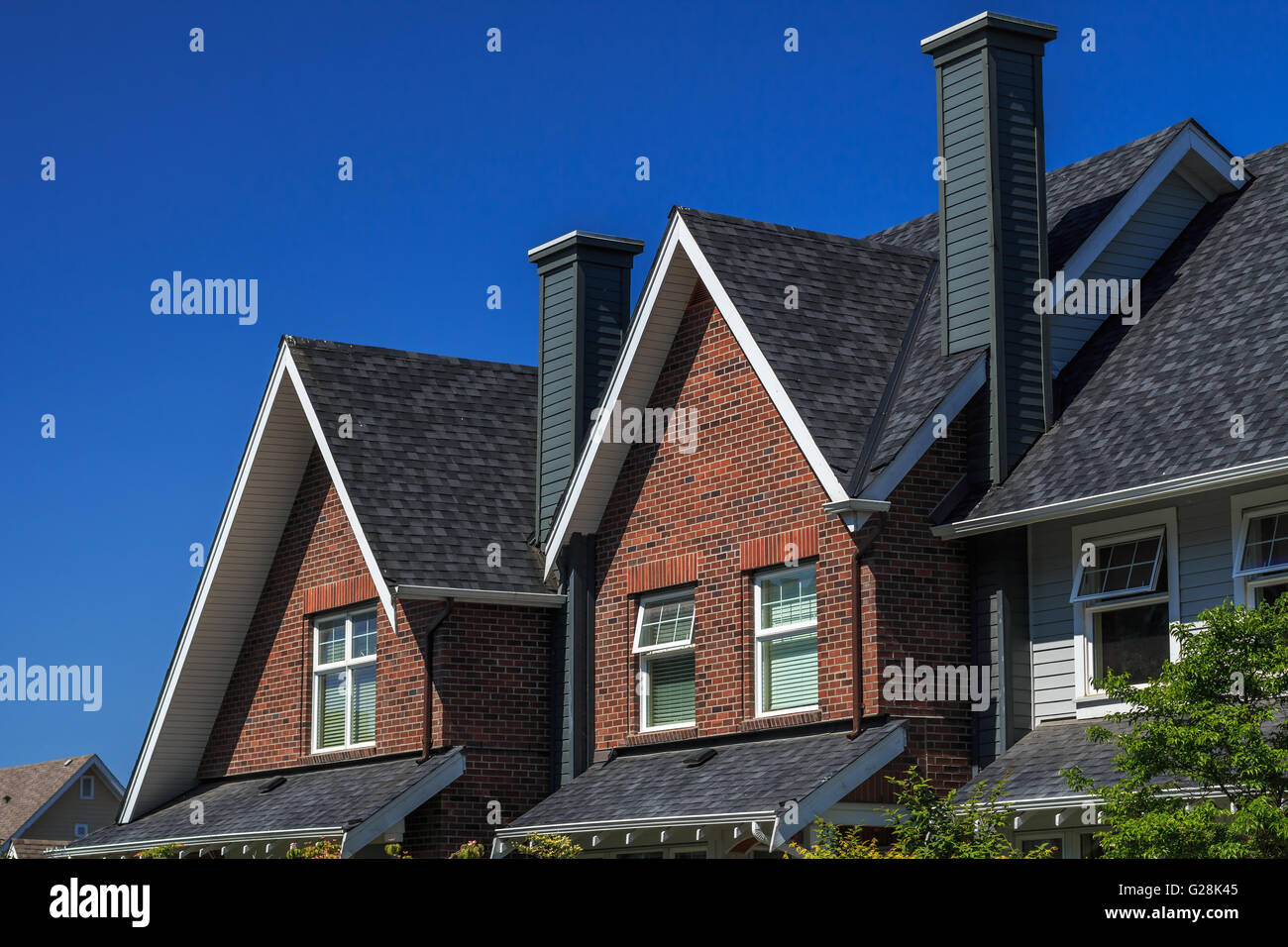 Modernen Wohnhauses gegen blauen Himmel in Nordamerika. Stockfoto