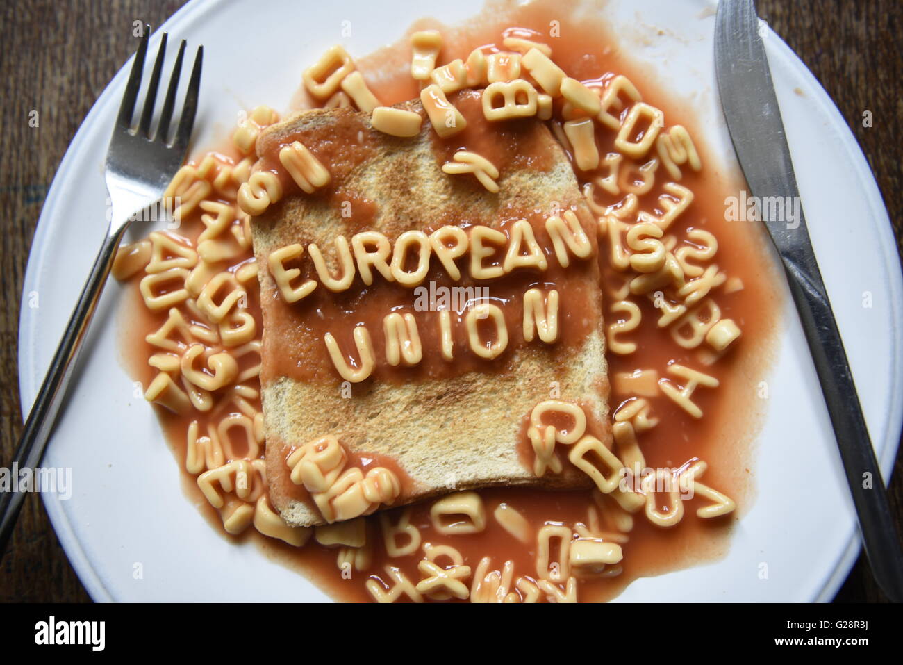 Europäische Union - EU-Referendum Konzept Bild Kinder Alphabet Nudeln auf toast Stockfoto