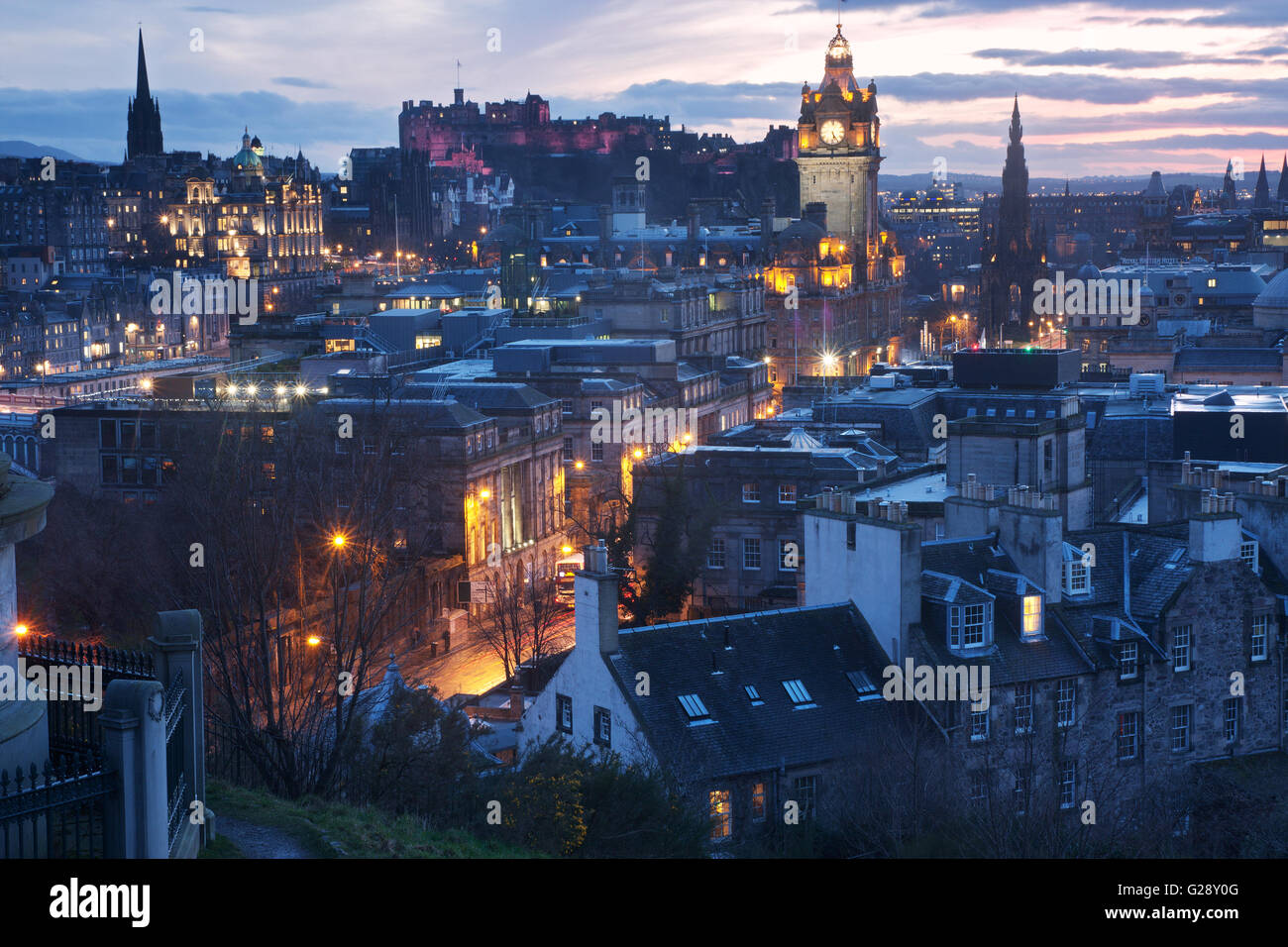 Edinburgh vom Calton Hill gesehen Stockfoto