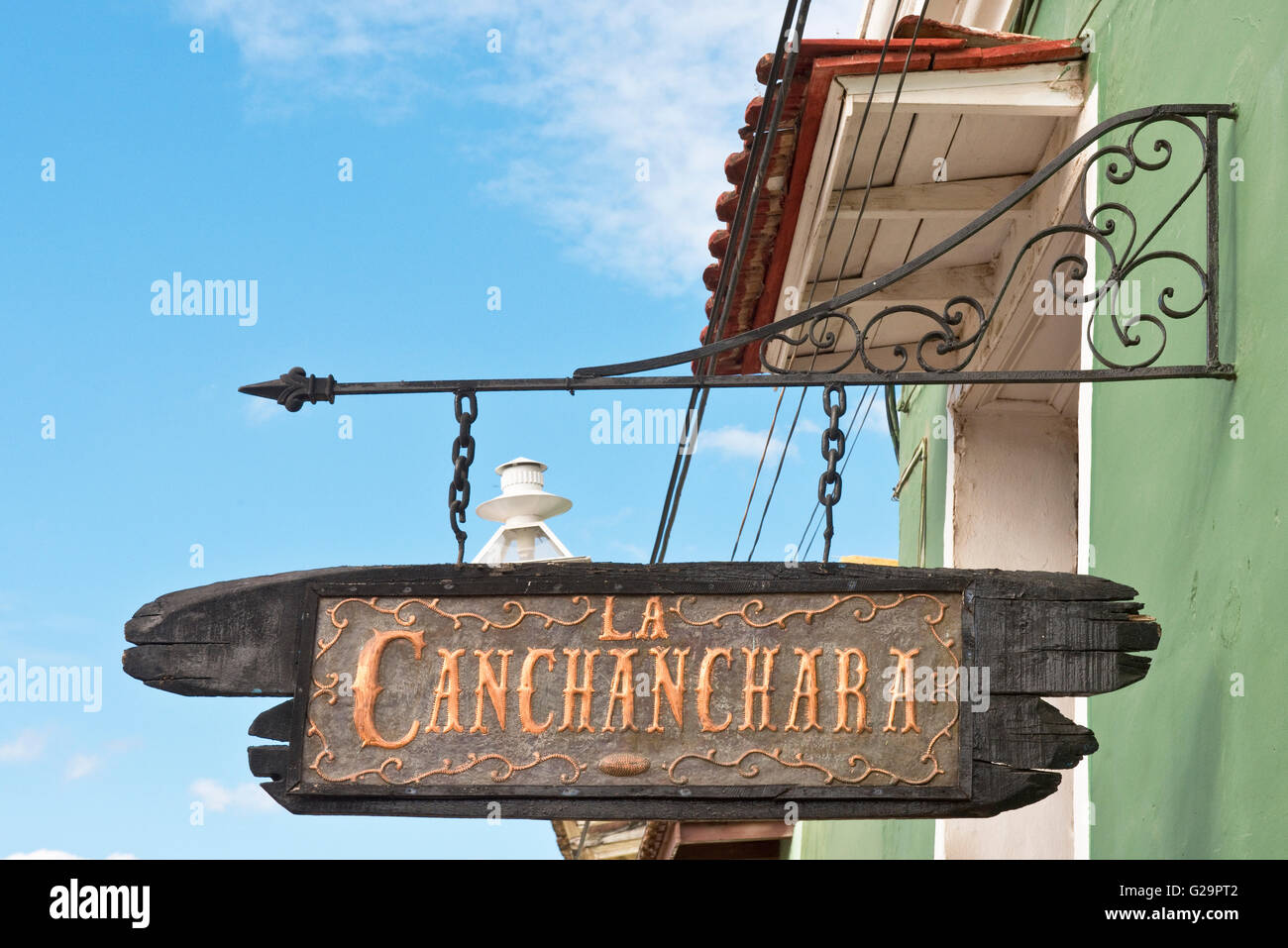 Das Schild La Canchanchara, eine Bar Restaurant/Bar in Trinidad berühmt für seinen Cocktail aus Rum, Honig, Zitrone und Soda Wasser. Stockfoto