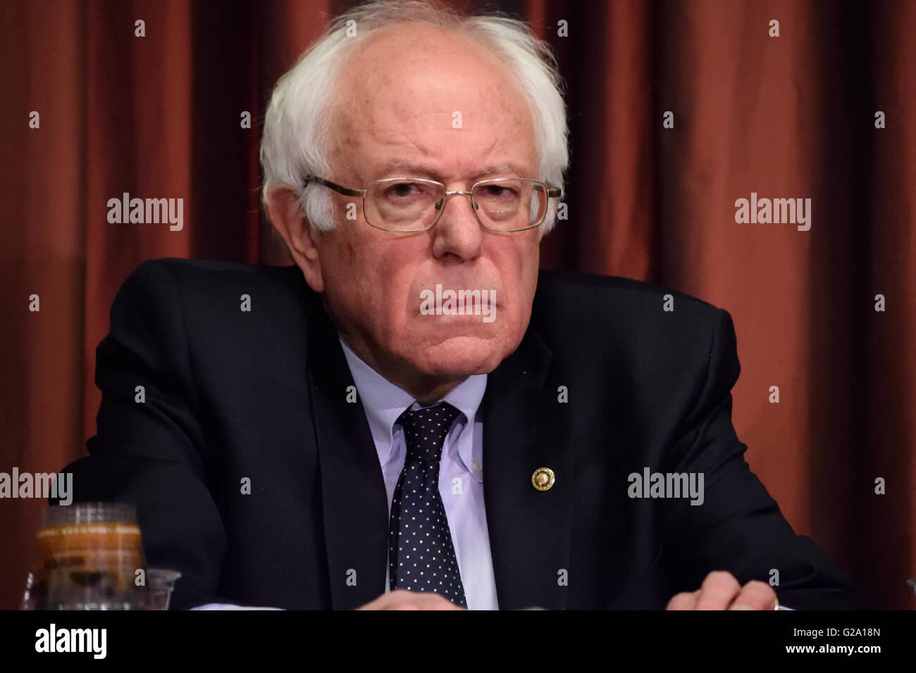 Bernie Sanders spricht bei der National Action Network 25. Jahrestagung. Stockfoto