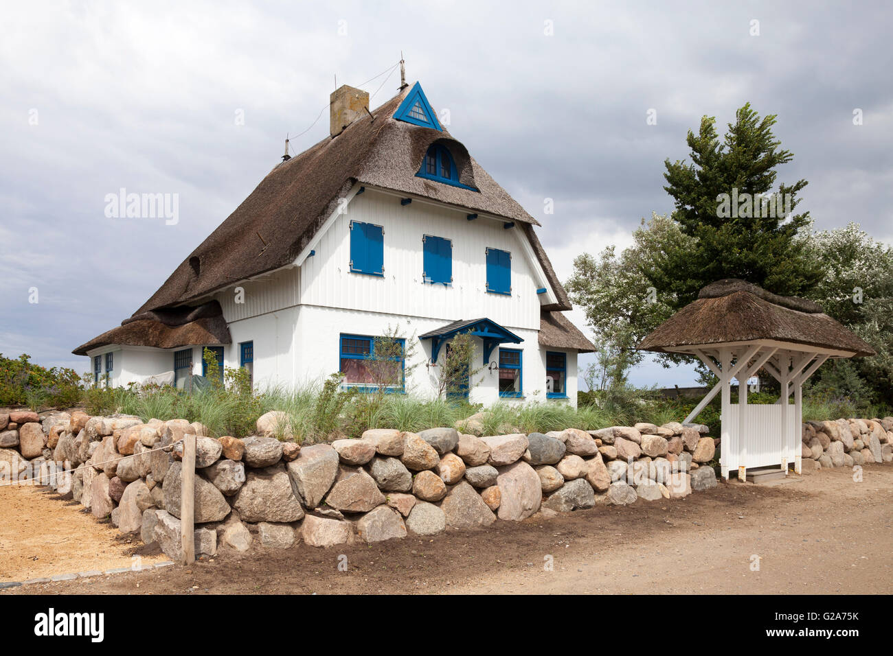 Haus Mit Reetdach Graswarder Heiligenhafen Schleswig Holstein