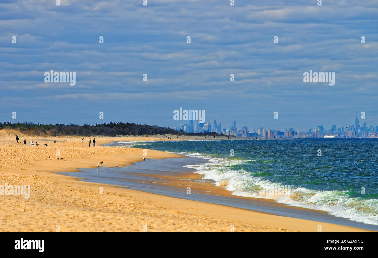 AtlantikKüste bei Sandy Hook mit Blick von New York City. Sandy Hook