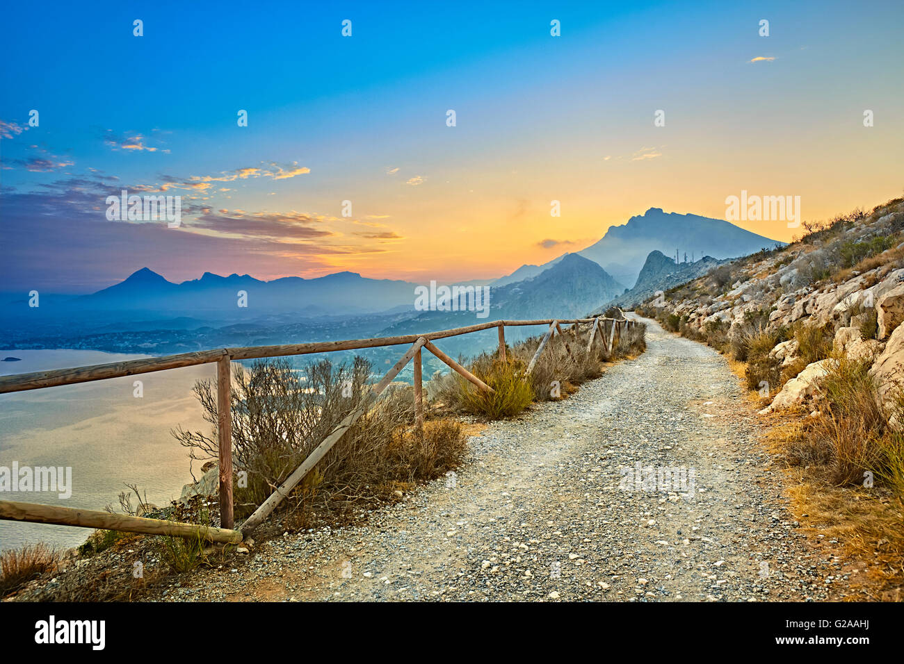 Naturpark Penyal d'Ifac von Sonnenuntergang am Mittelmeer. Calpe. Alicante. Der Autonomen Gemeinschaft Valencia. Spanien. Stockfoto