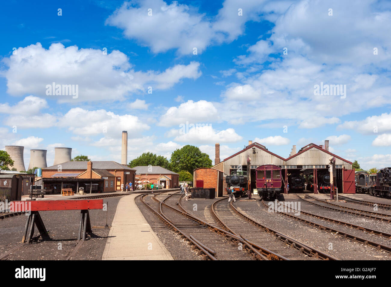 Ein Blick auf die Dampf-Schuppen und Büros an der Didcot Railway Centre, Oxfordshire, England, UK Stockfoto