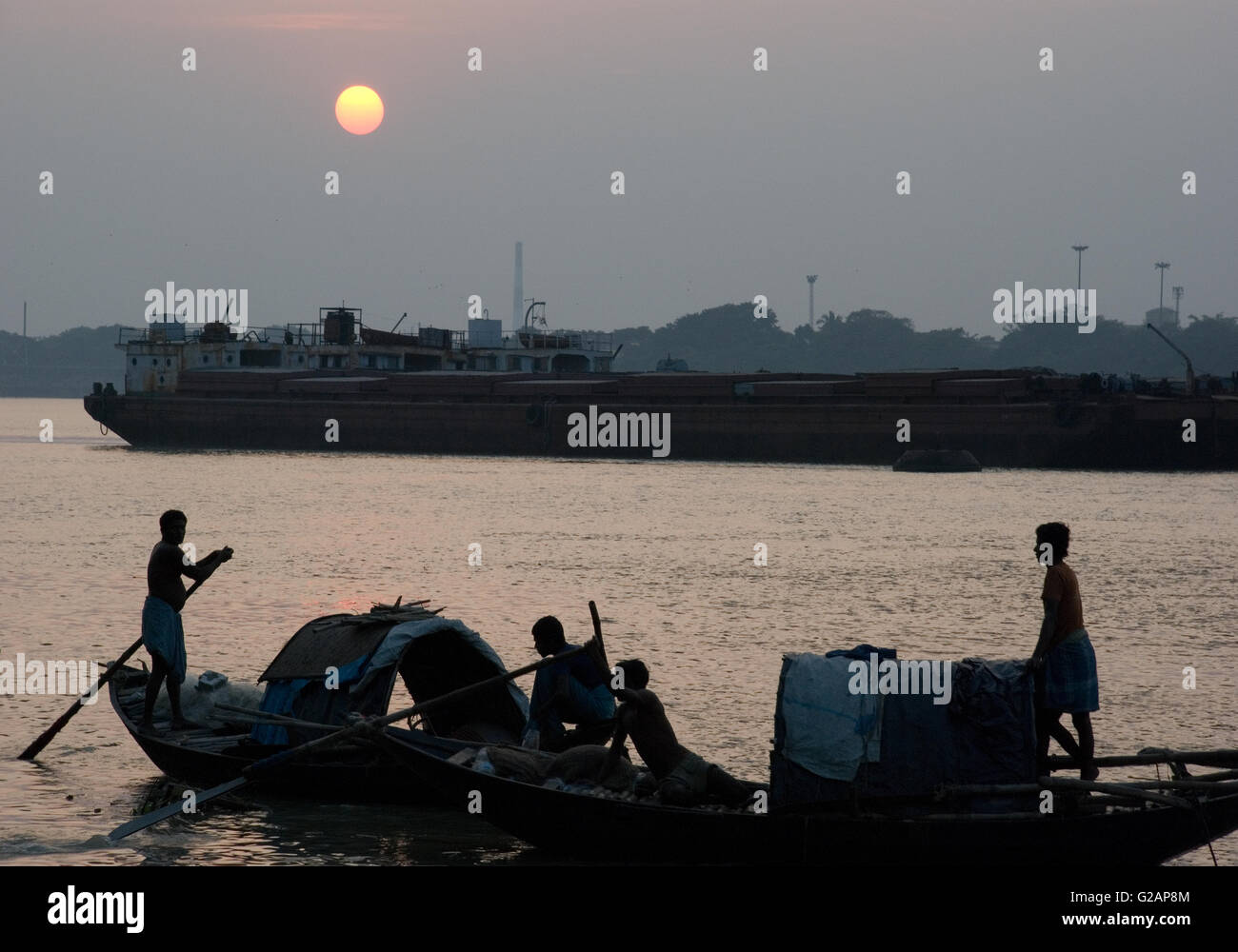 Hooghly Flusslandschaft am Abend, Kolkata, Westbengalen, Indien Stockfoto