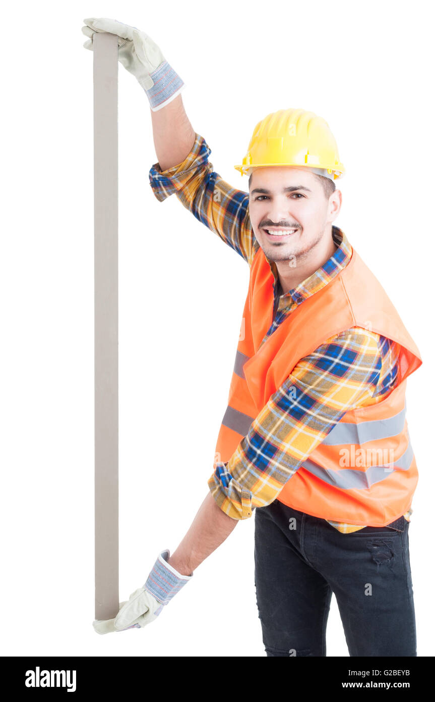 Architektonischen Messungen Konzept mit junger Ingenieur und einem Meter Lächeln auf den Lippen und tragen von Ausrüstung, die isoliert auf weiss Stockfoto