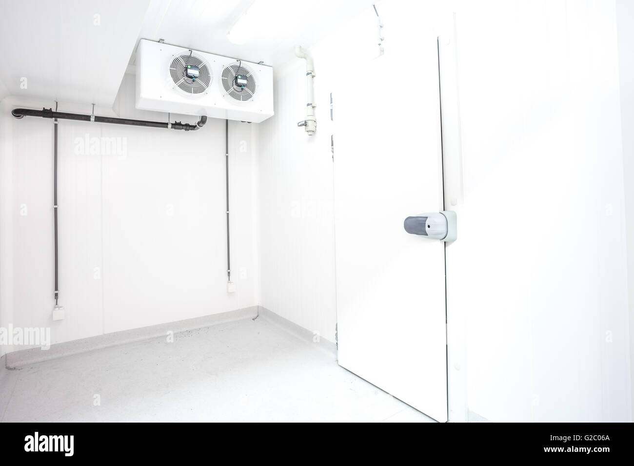 Ziehgriff einer Tür ein Kühlschrank Stockfoto