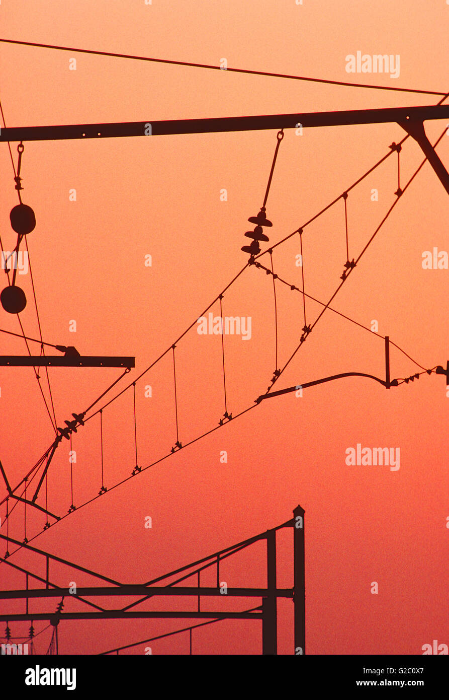 Abenddämmerung auf der elektrischen Übertragung Hof; Limerick Atomkraftwerk; Limerick; Pennsylvania; USA Stockfoto