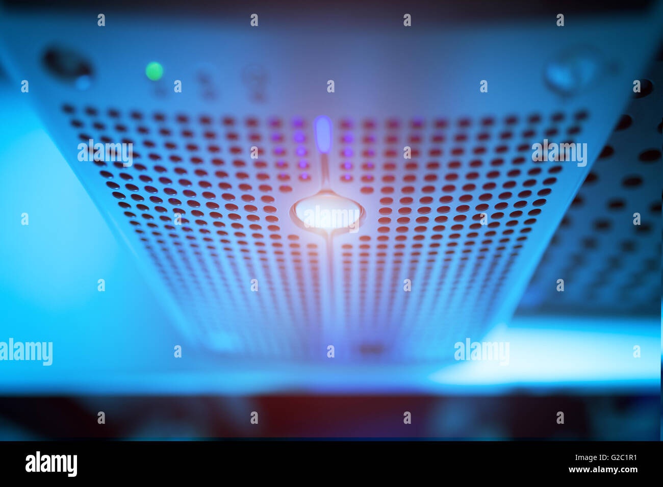 Netzwerk-Servern im Datenraum Wohnraum. Stockfoto