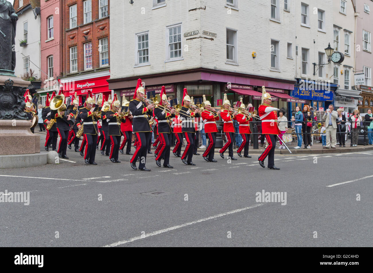 Die Changing of the Guard Parade, High Street, Windsor, Berkshire, Großbritannien Stockfoto