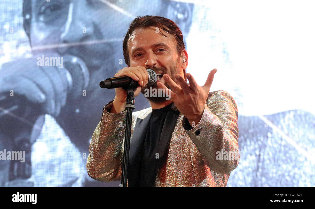 CESARE CREMONINI ist Songwriter, Musiker und Schauspieler Italienisch Stockfoto