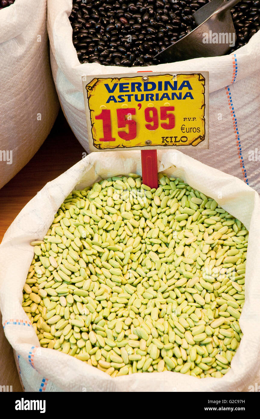 Verdinas Asturianas, grüne Bohnen typisch für Asturien. Spanien. Stockfoto