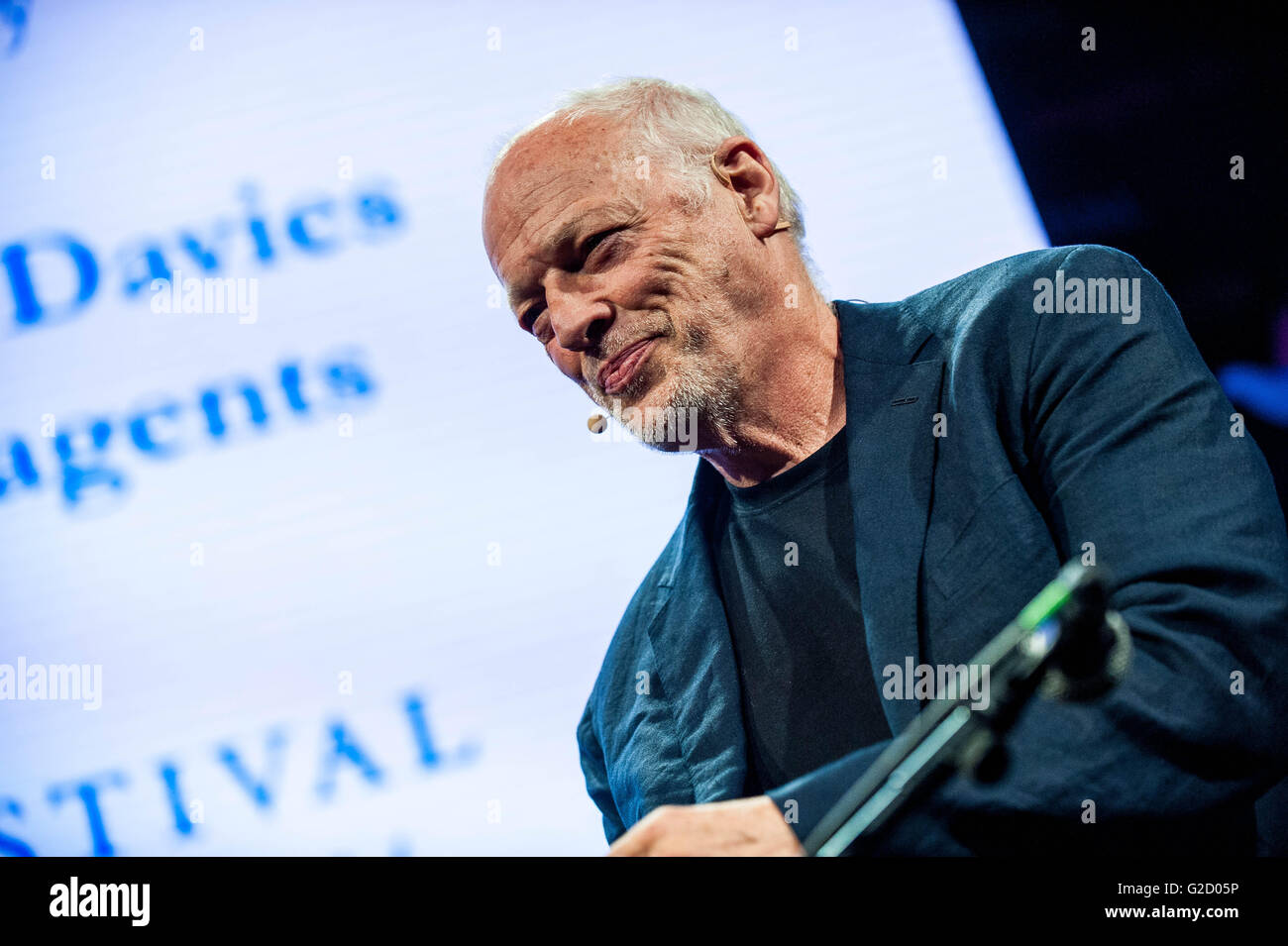 Heu auf Wye, Wales, UK Freitag 27 Mai 2016 Dave Gilmour von Pink Floyd die 2016 Hay Festival statt bei Hay on Wye, Powys, Wales Credit: D Legakis/Alamy Live News Stockfoto