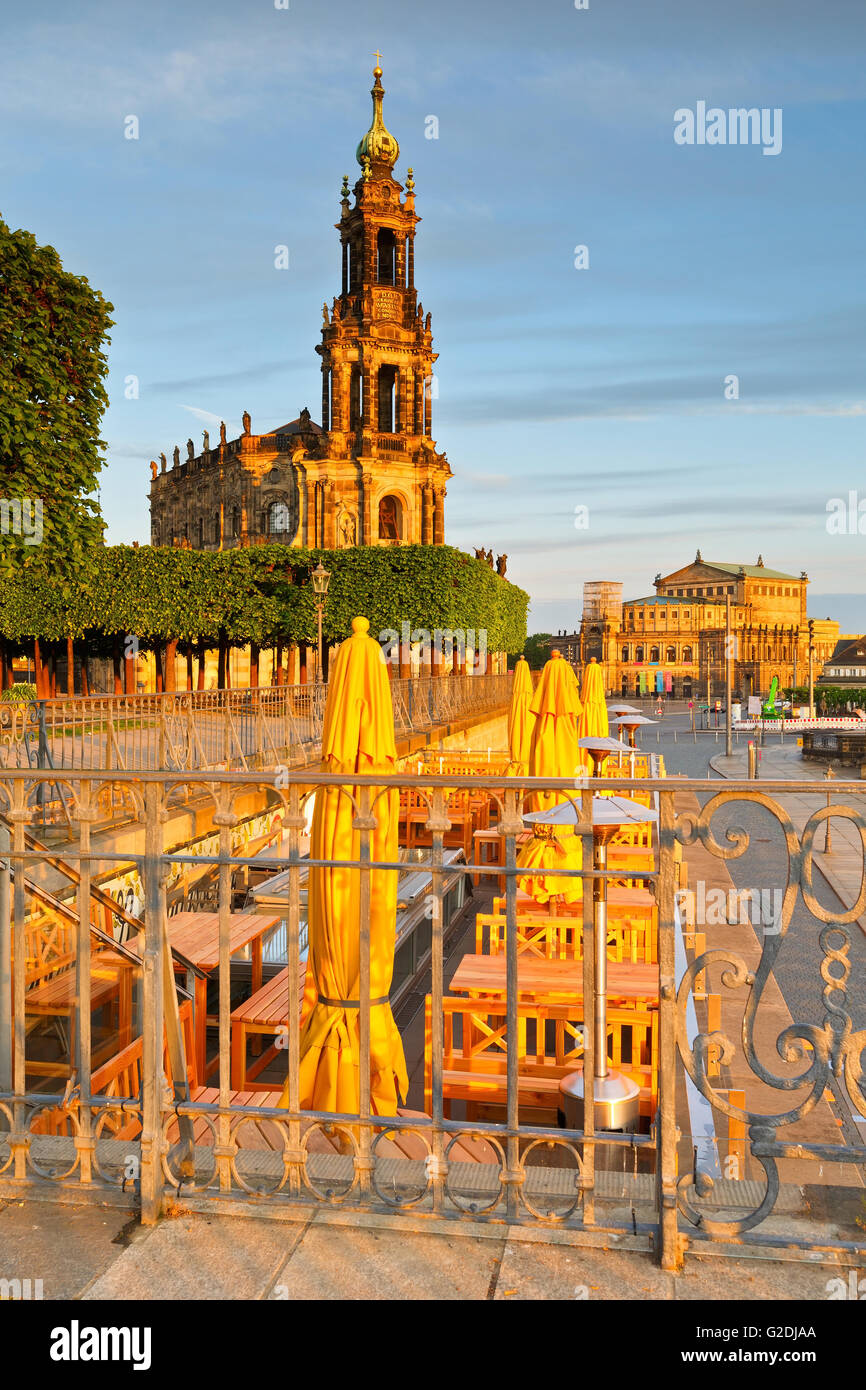 Historische Architektur in der Altstadt von Dresden, Deutschland. Stockfoto