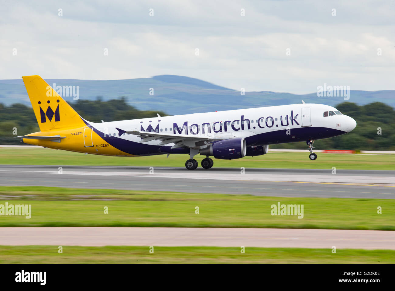 Monarch Airlines Airbus A320 Stockfoto