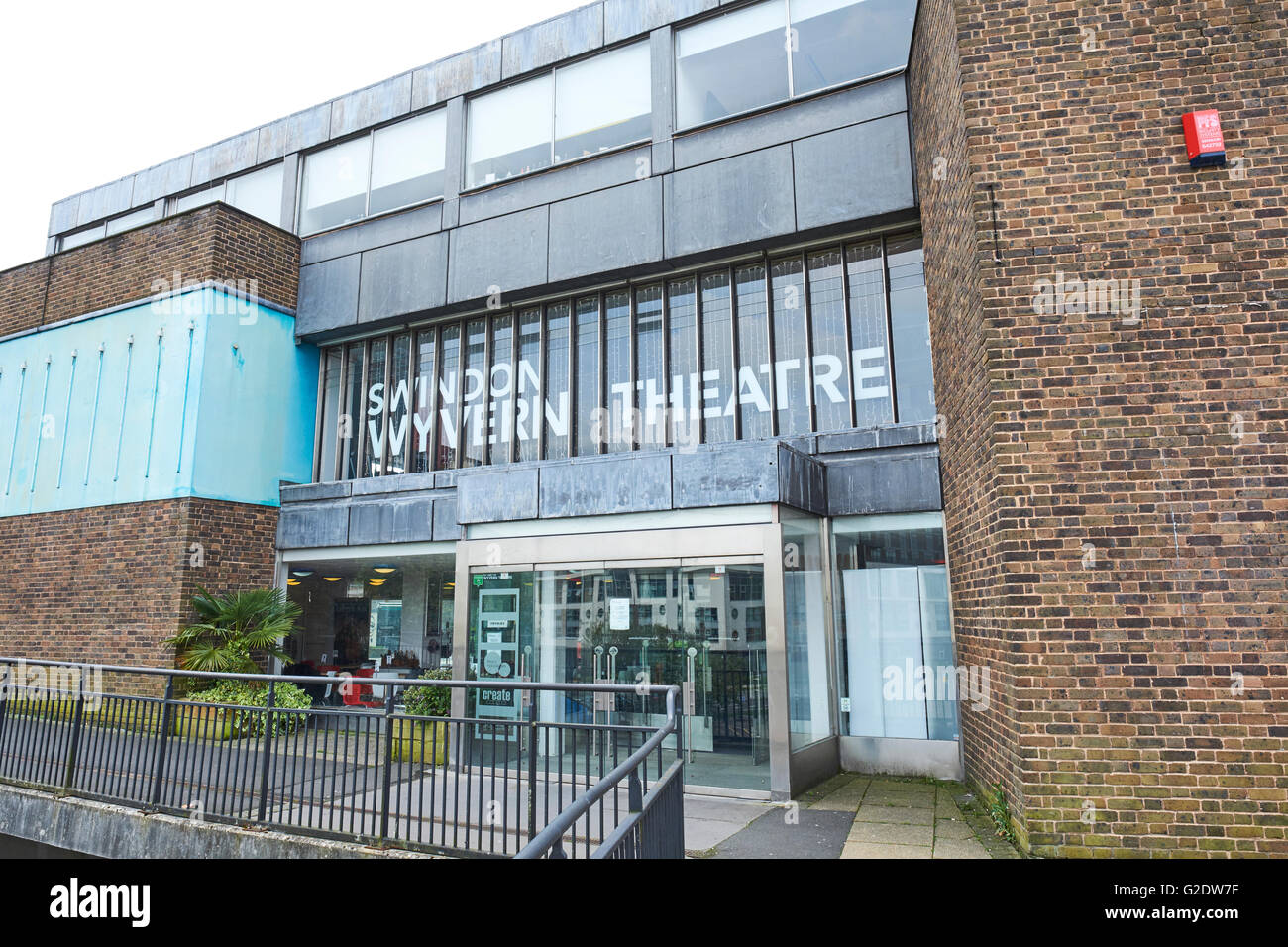 Wyvern Theater, Theaterplatz, Swindon Wiltshire UK Stockfoto
