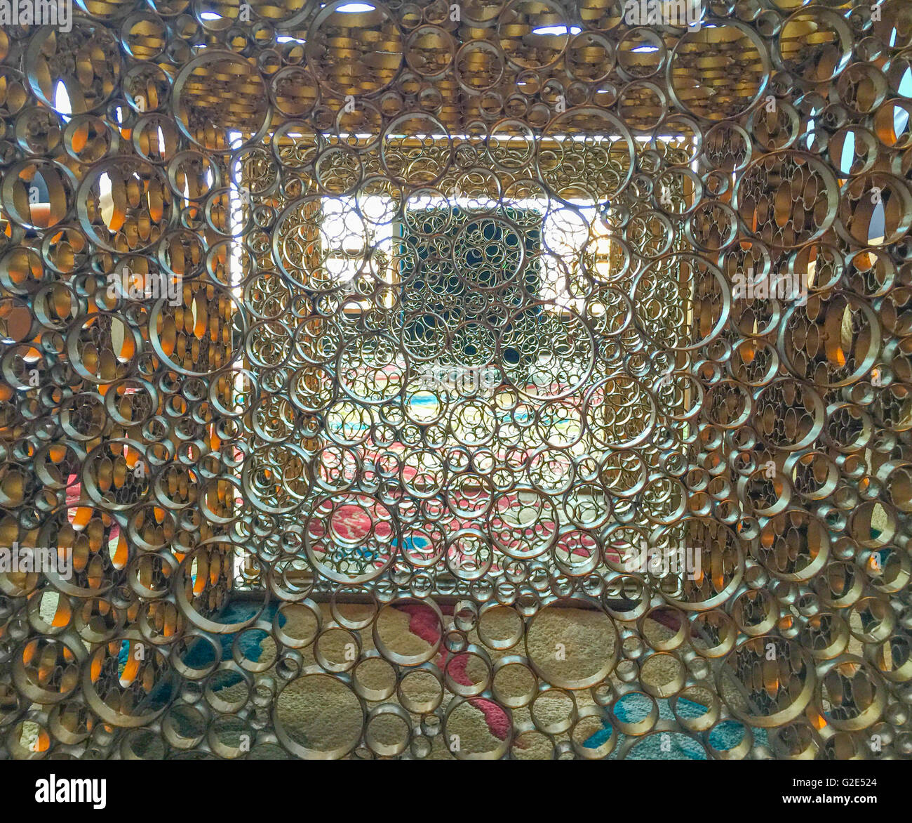 Detail einer Metal cocktail Tisch in Las Vegas Stockfoto