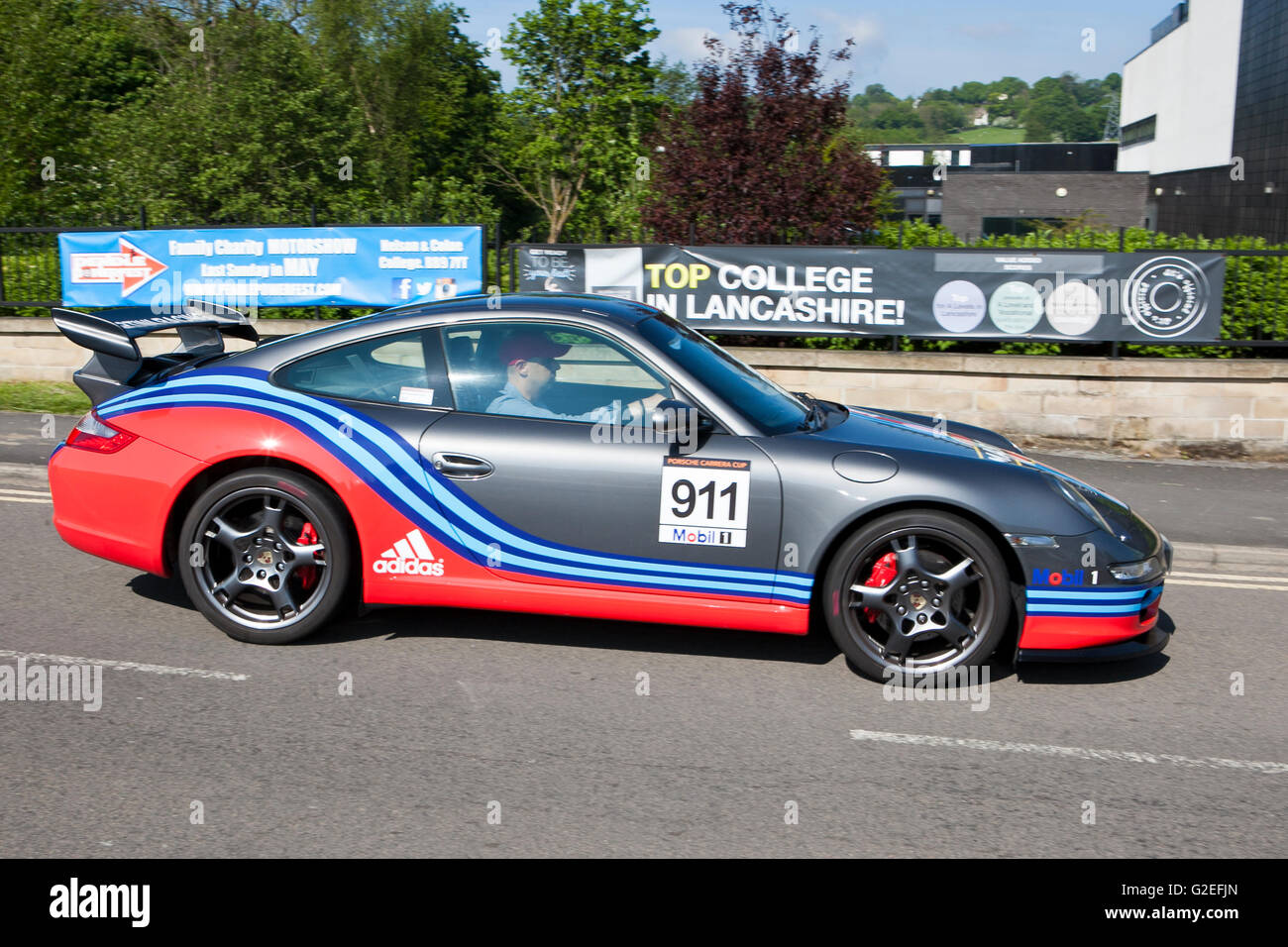 Porsche 911 Turbo, Sport, Auto, Pendle, Lancashire, UK. 29. Mai 2016. Die Motoren brüllten in der rollenden Pennine Hills heute als Supersportwagen von klassisch bis zum heutigen Tag für die Charity-PowerFest angekommen treffen in Pendle. Bildnachweis: Cernan Elias/Alamy Live-Nachrichten Stockfoto