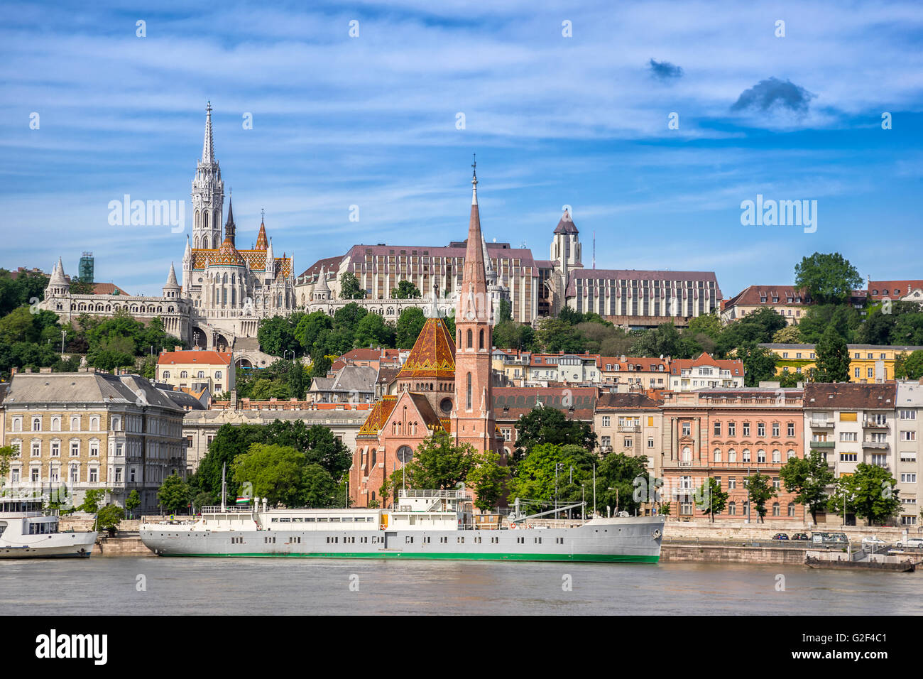 Matyas Kirche und Budaer Burg in Budapest Stockfoto