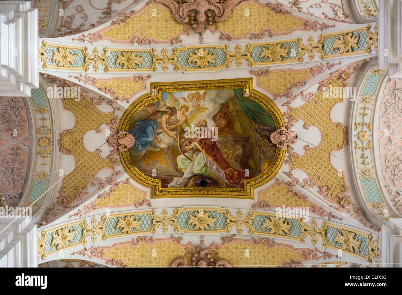 Im Inneren der Frauenkirche in München Stockfoto