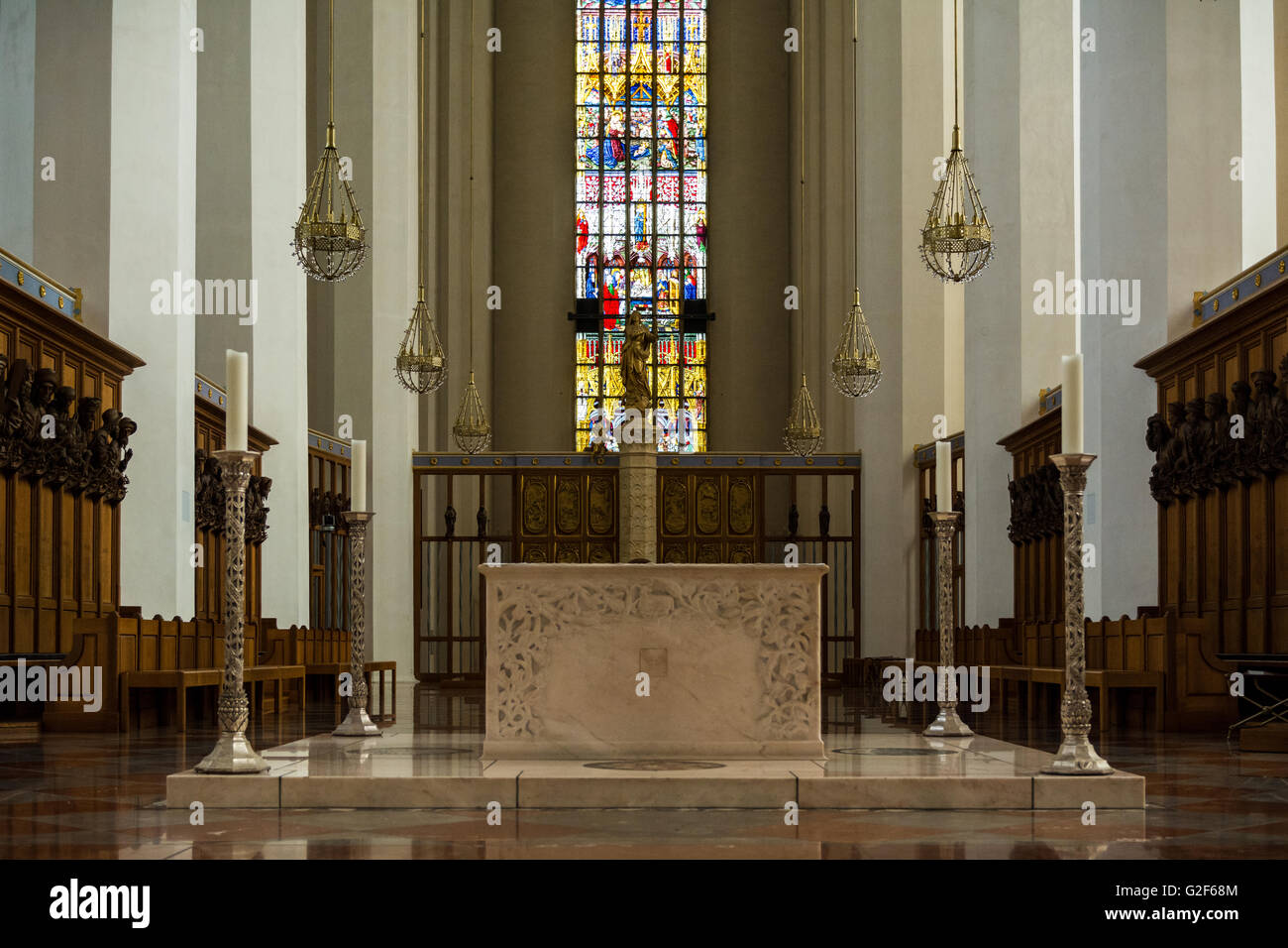 Im Inneren der Frauenkirche in München Stockfoto