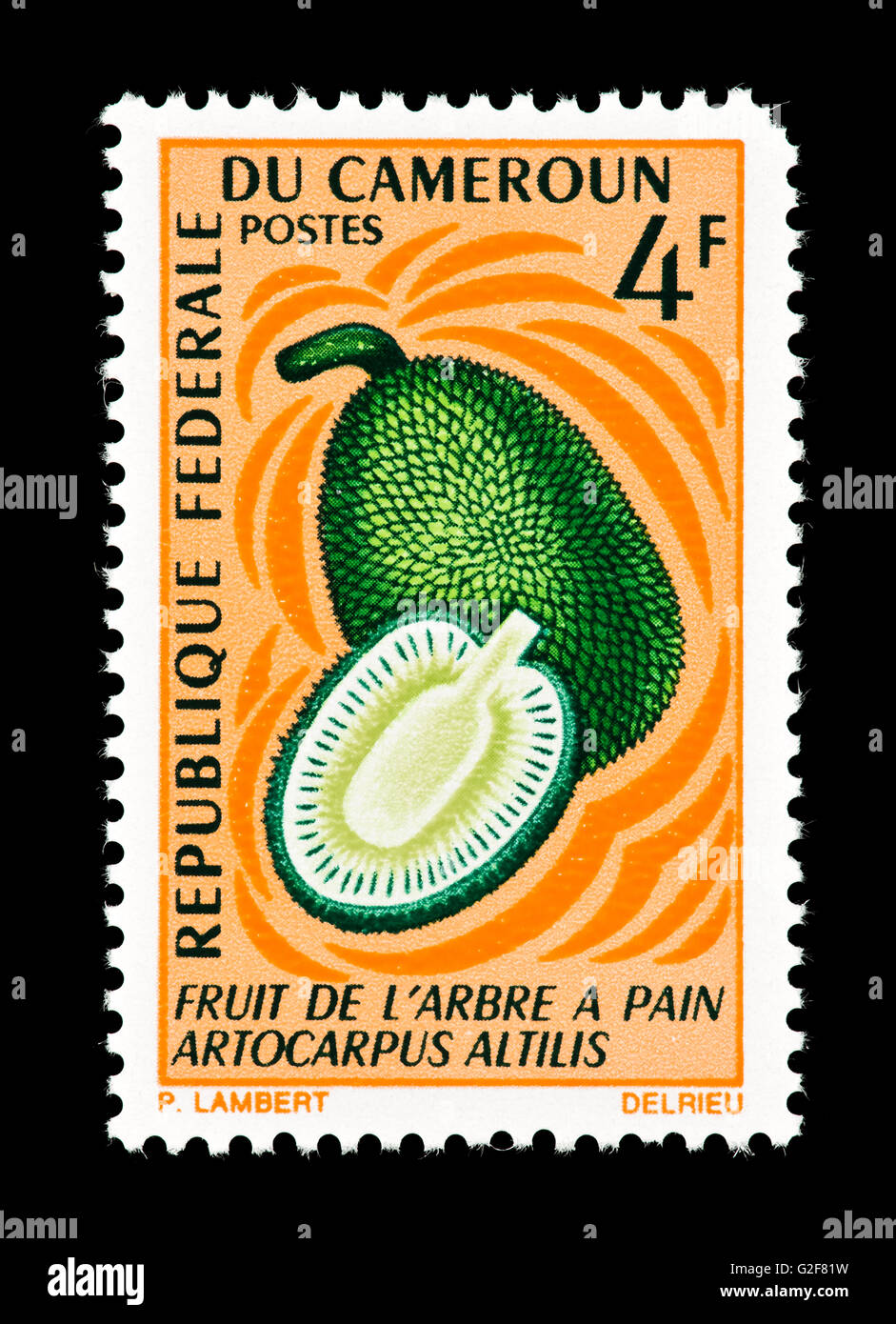 Briefmarke aus Kamerun Darstellung eine Brotfrucht (Artocarpus Altilis) Stockfoto