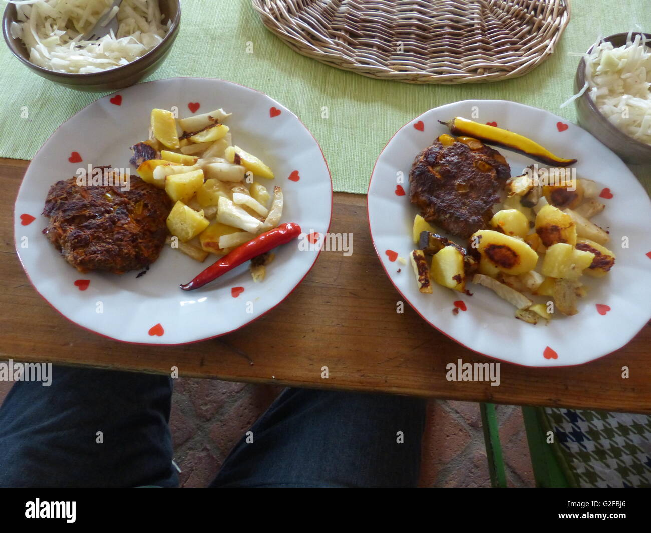 Vegieburgers, Essen, Mahlzeit, Mittagessen, Pommes frites Stockfoto