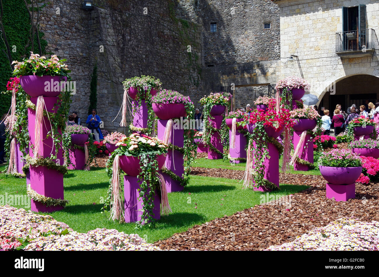 Girona, Spanien, Placa del Jurats, Blumenfest Stockfoto