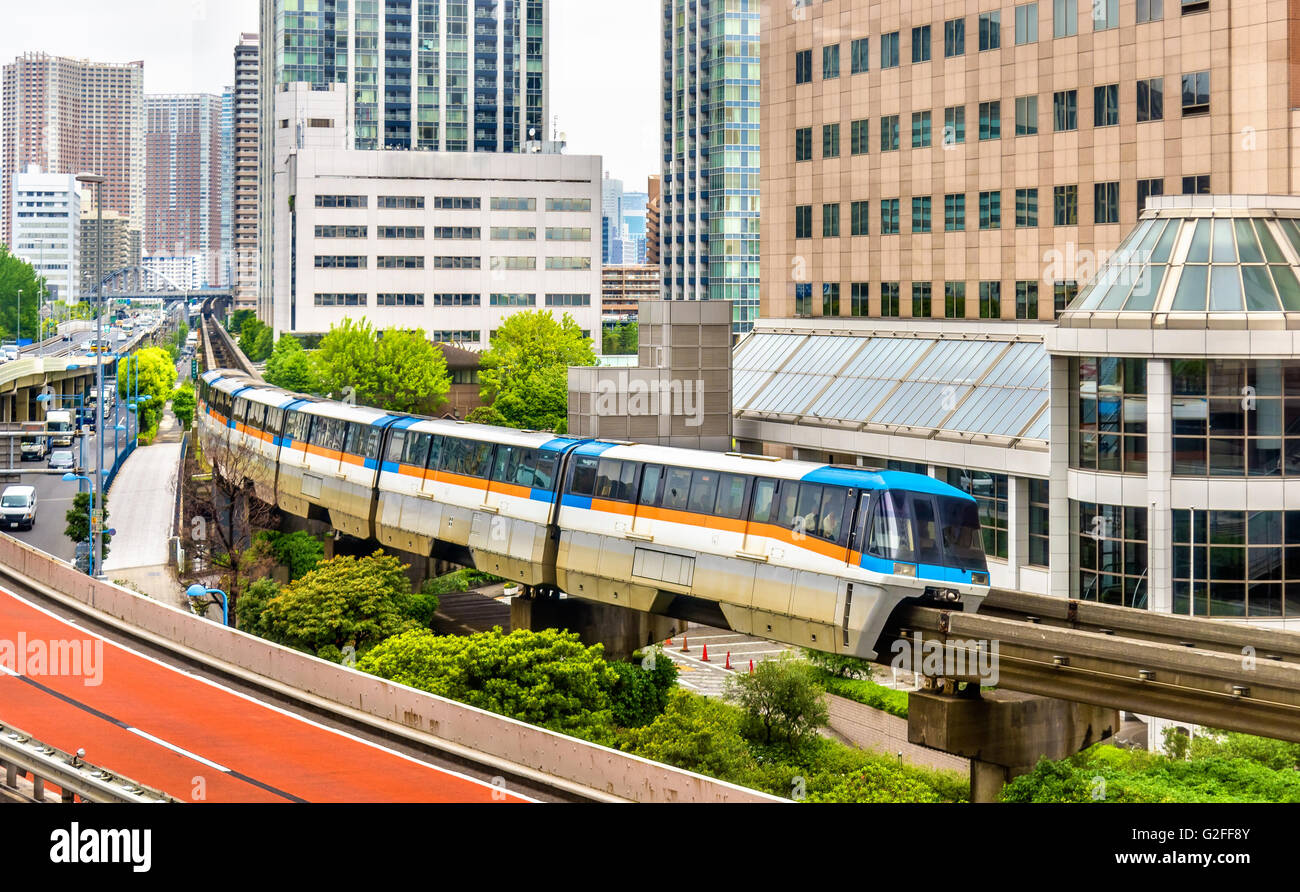 Tokyo Monorail Haltestelle Tennozu Isle Stockfoto