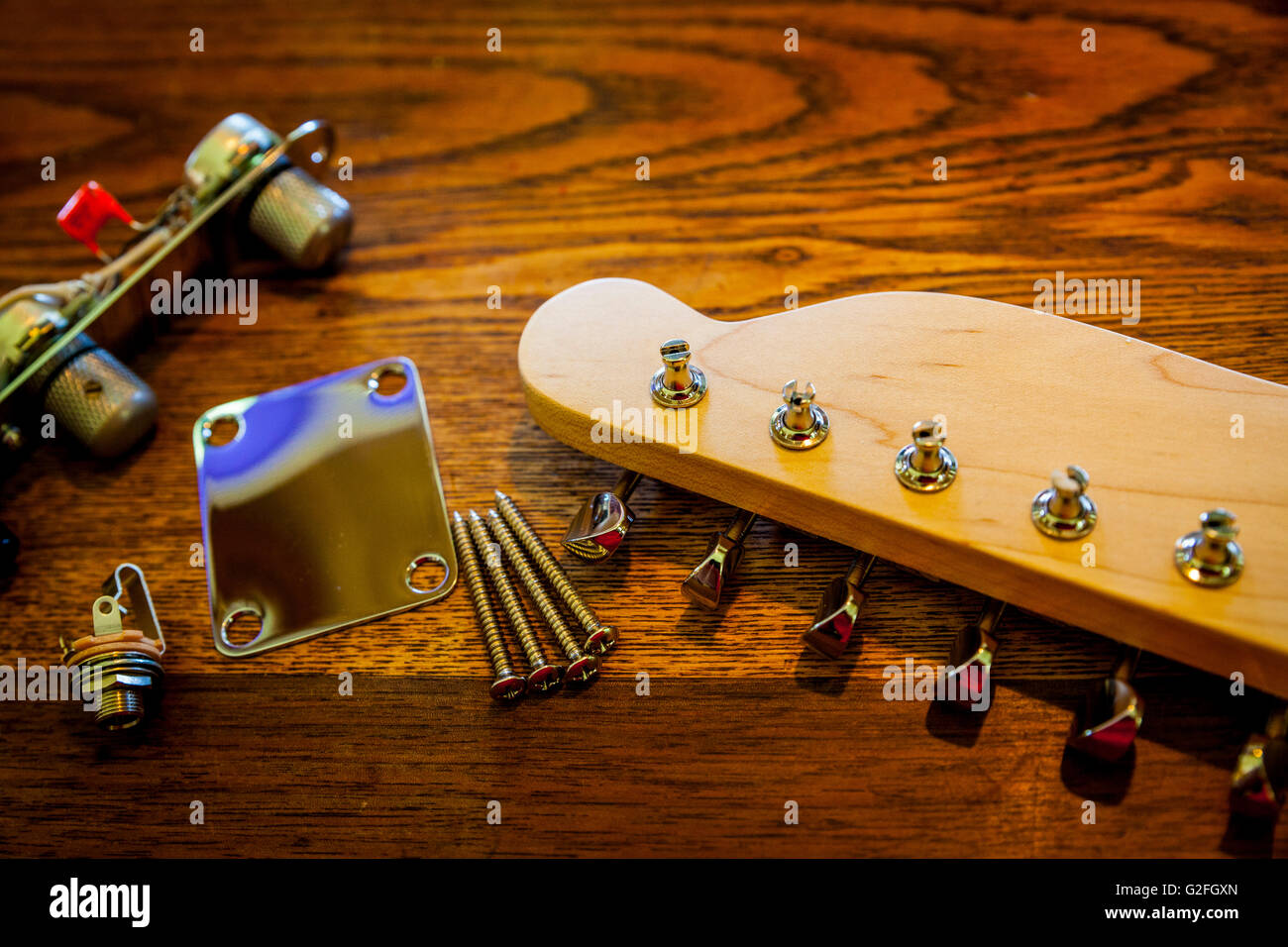 Gitarren-Halsplatte Mit Schrauben – 3-teilig, Silber, Metall, Für E-Gitarren & Bässe