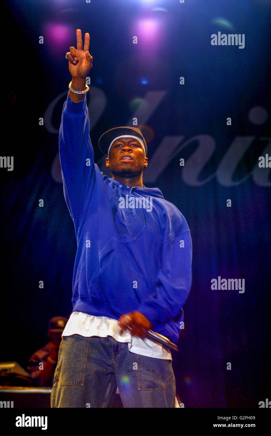 50 Cent, 50 Cent, die Durchführung auf der Hauptbühne auf dem Reading Festival 2004, England, Vereinigtes Königreich. Stockfoto