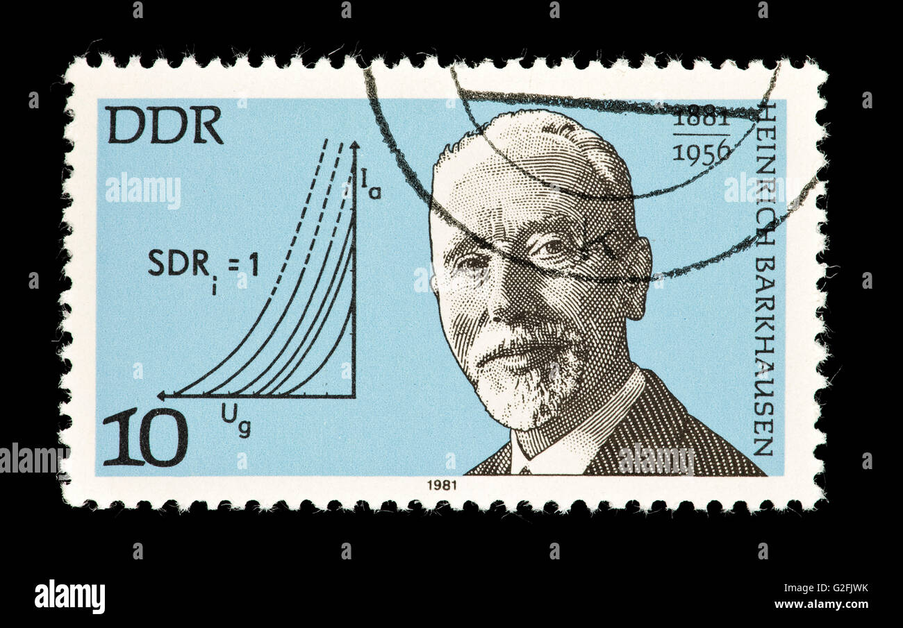 Briefmarke aus Ostdeutschland (DDR) Darstellung Heinrich Barkhausen, Physiker. Stockfoto