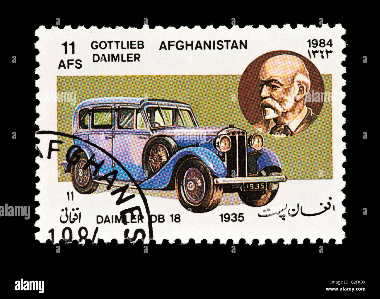 Briefmarke aus Afghanistan von Gottlieb Daimler und Daimler-Benz Auto 1935 aus Deutschland. Stockfoto