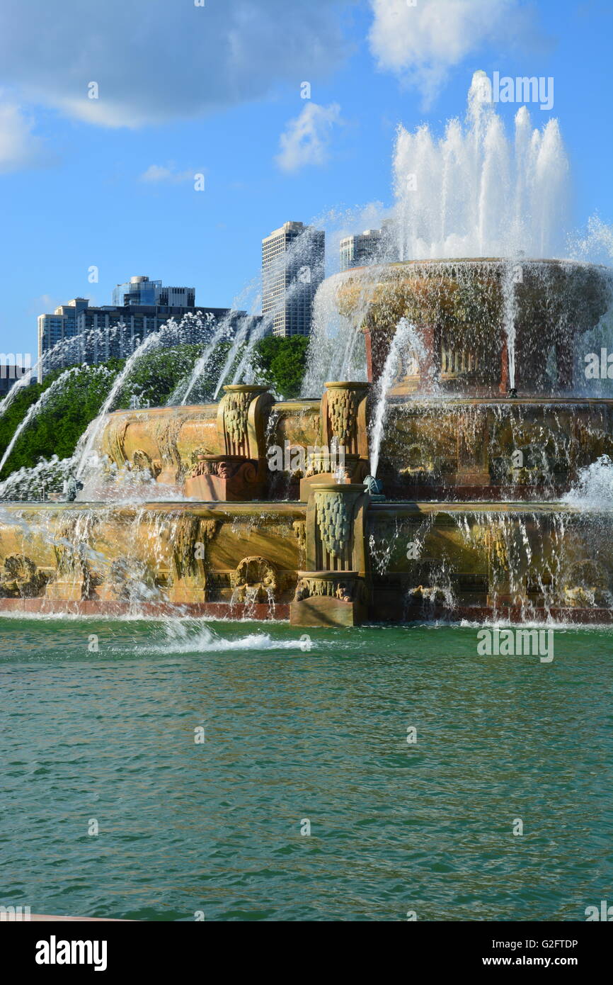 Chicagos Buckingham Fountain im Grant Park. Stockfoto