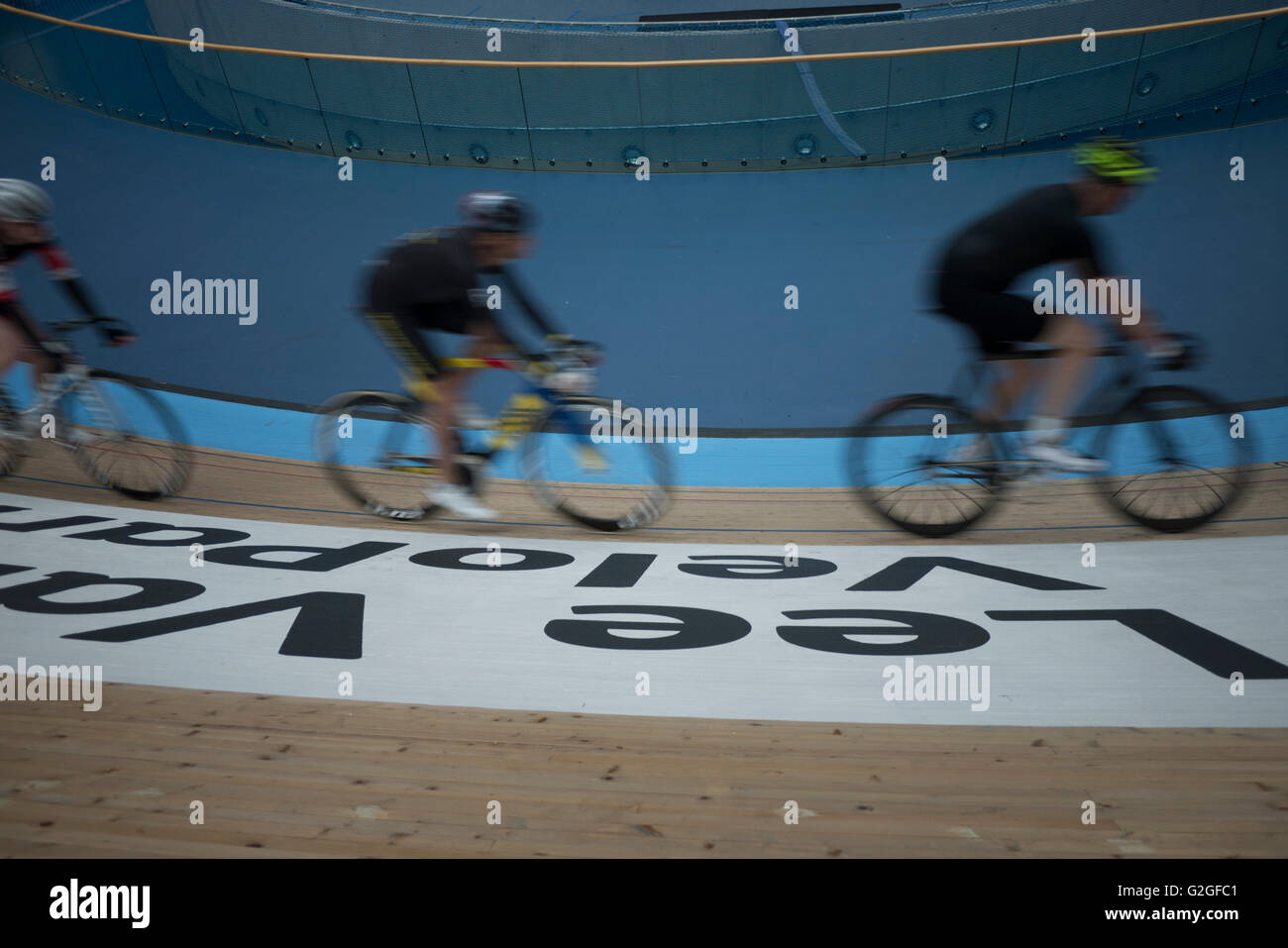 Bikepark im Olympic Park Stratford London Lea Lee Valley Velodrom, bei Radfahrern um Track racing Stockfoto