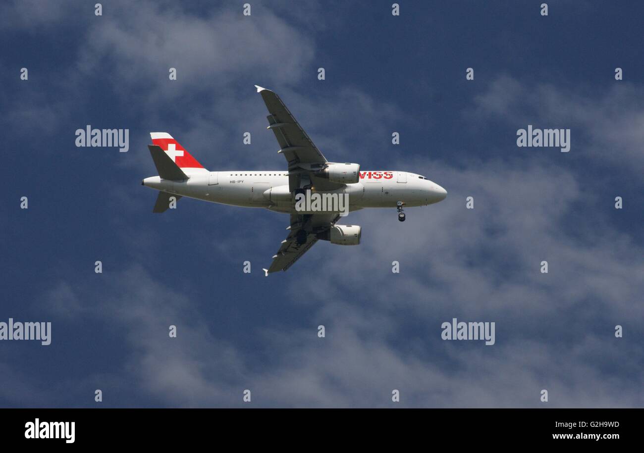 SONY DSC Swiss International Airlines, Airbus A319, landet in Zürich, Schweiz Stockfoto