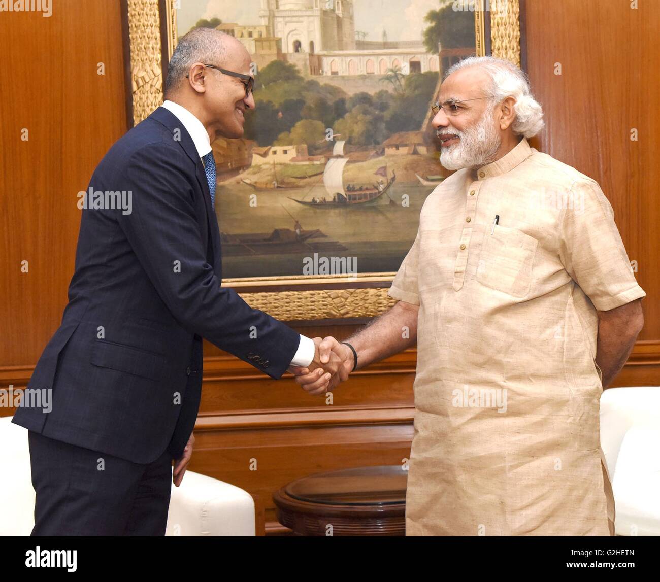 Der indische Premierminister Narendra Modi trifft sich mit Microsoft CEO Satya Nadella 30. Mai 2016 in New Delhi, Indien. Stockfoto