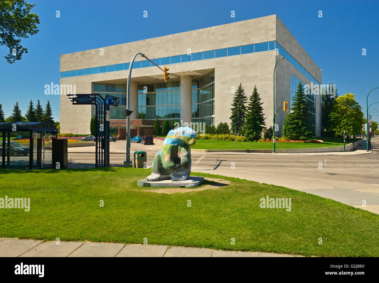 "Trägt am Broadway" Kunstprojekt vor der großen West Assurance Head Office, Winnipeg, Manitoba, Kanada Stockfoto
