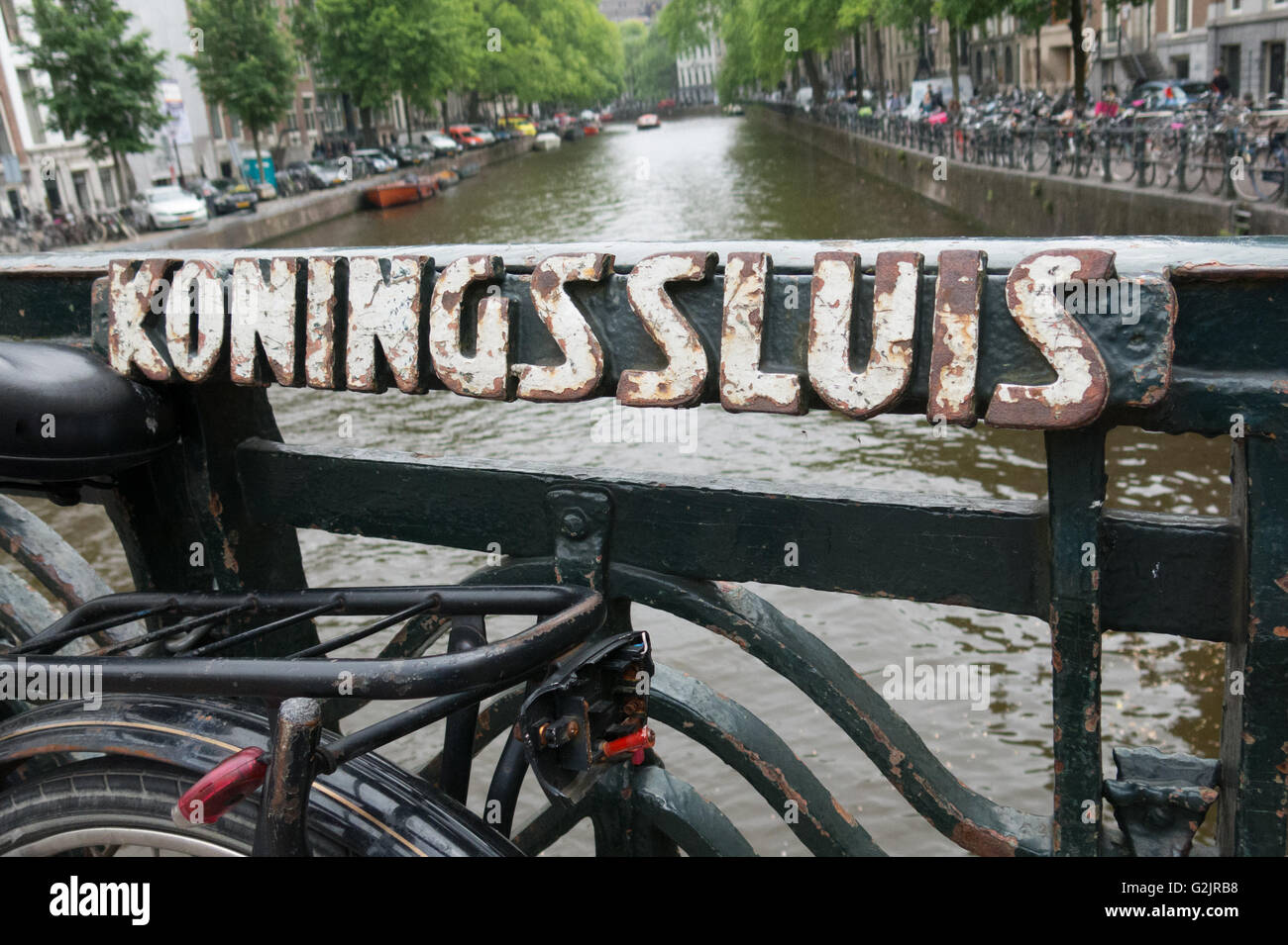 Brücke-Zeichen für Konings Sluis, Herengracht, Amsterdam Stockfoto
