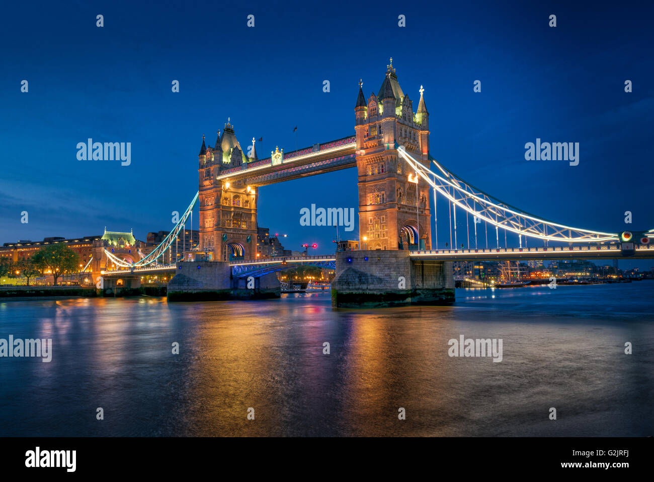 Stilvolle Informationen Uber Tower Bridge Bildernull