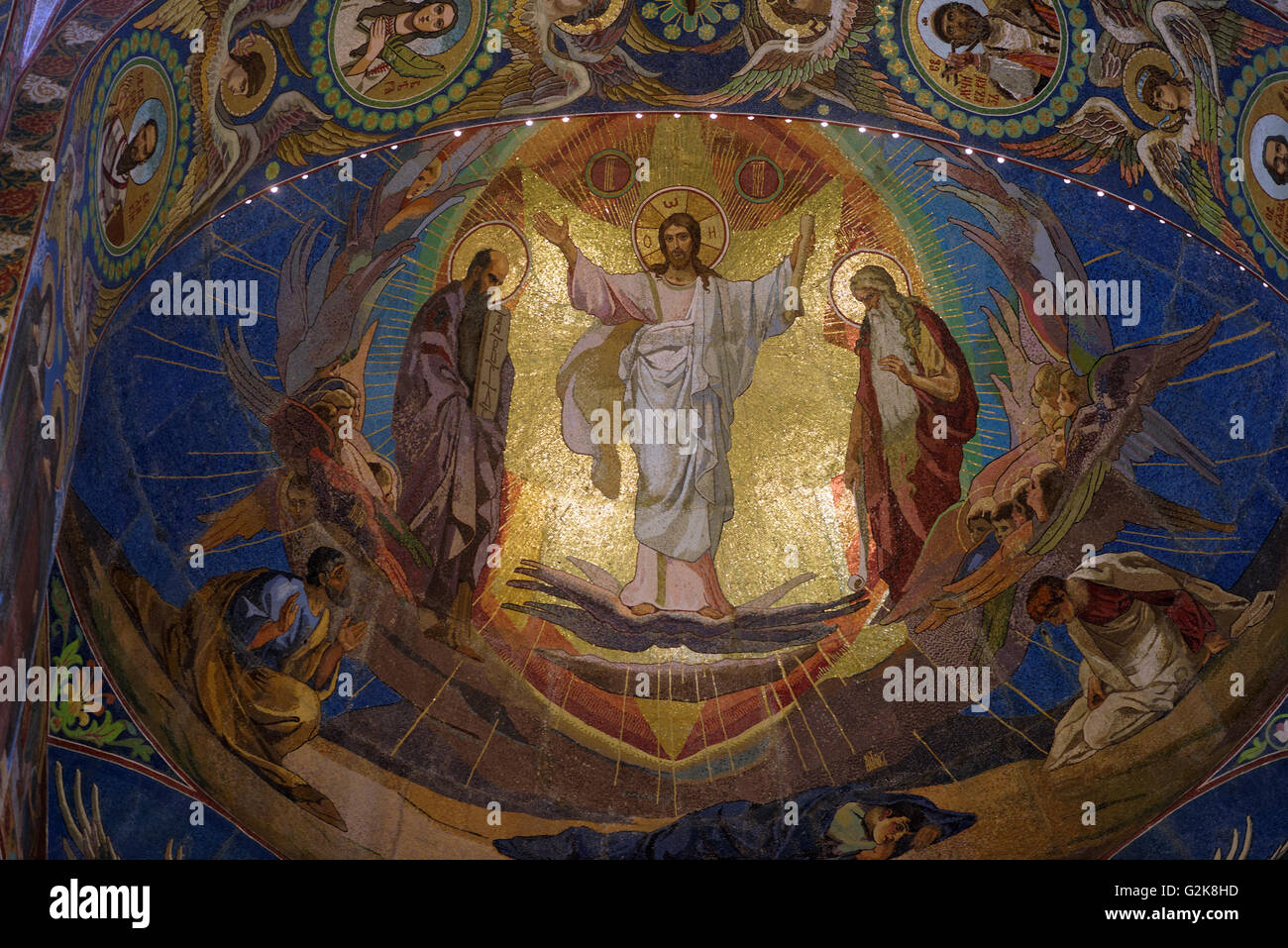 Mosaik auf der Kuppel der Kirche des Erlösers auf Blut in St. Petersburg, Russland Stockfoto