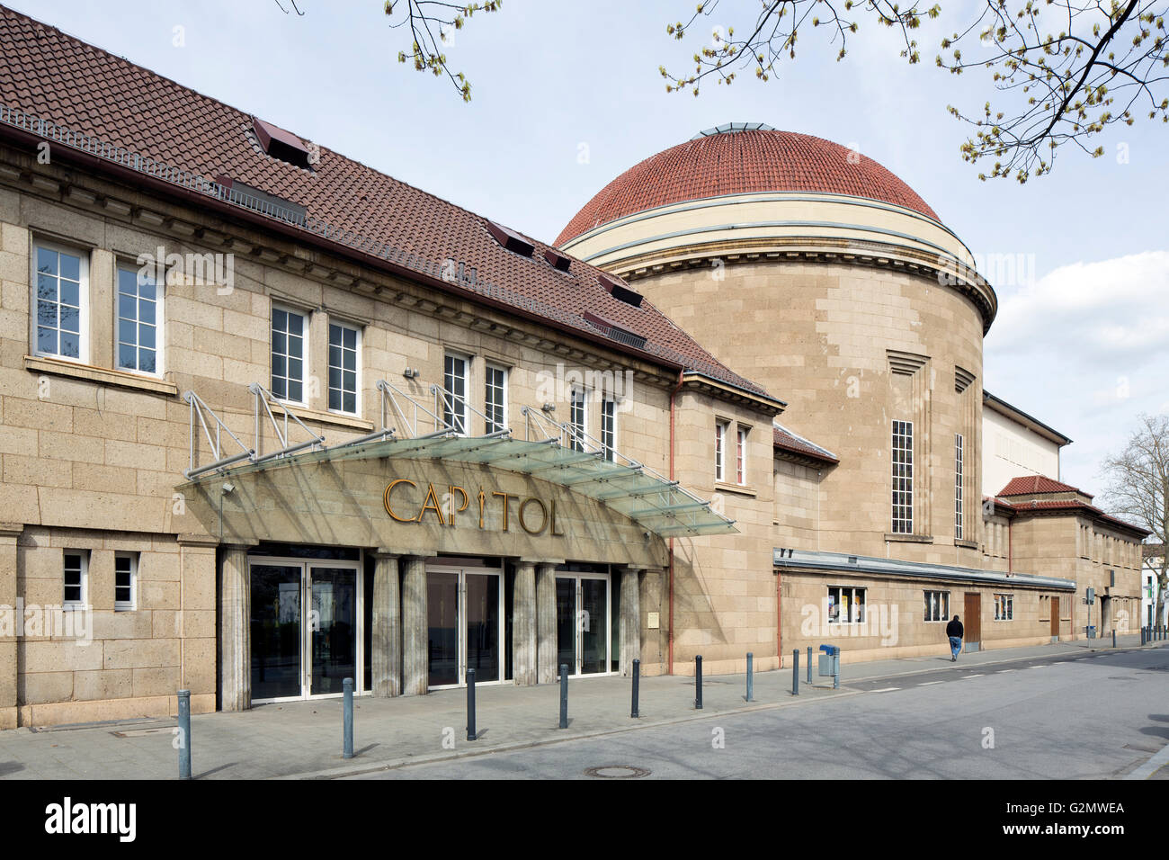 Ehemalige Synagoge der jüdischen Gemeinde von Offenbach im Jahr 1916, heute Theater, Offenbach am Main, Hessen, Deutschland Stockfoto