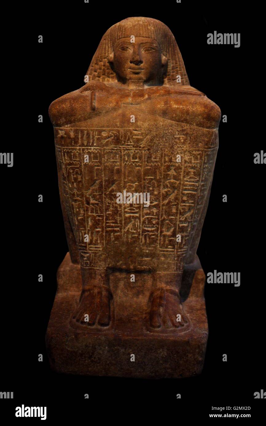 Statue von Teti, 18. Dynastie, etwa 1450 v. Chr.. Wahrscheinlich aus Karnak Teti war "Vizekönig von Kusch" unter König Tutmosis III, also verantwortlich für die pharaonischen Verwaltung in Nubien. Stockfoto