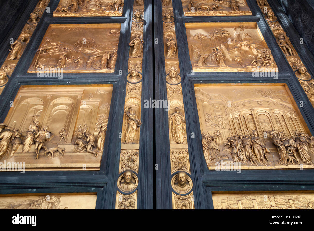 Florenz Baptisterium, Bronze Osten Türen, Tore des Paradieses, Lorenzo Ghiberti, Piazza Del Duomo, Florenz, Italien Stockfoto