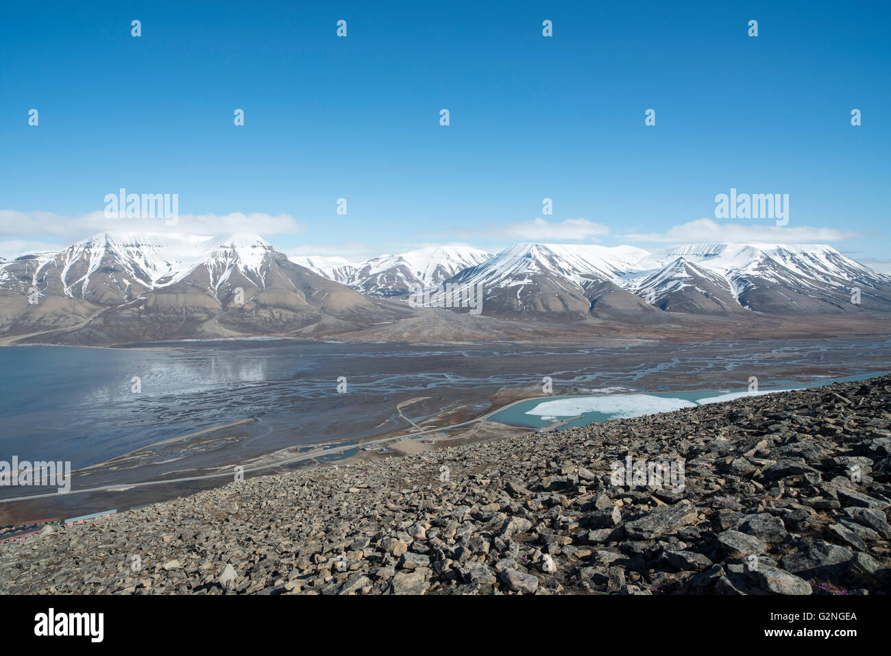 Panoramablick auf Adventfjorden, Svalbard-Blick Auf Den Adventfjorden, Spitzbergen Stockfoto